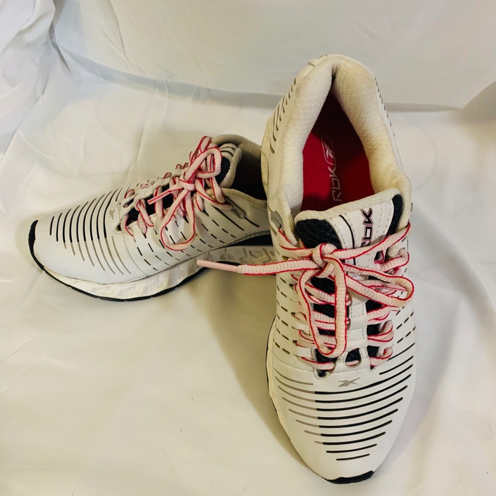 Reebok hexride athletic shoes